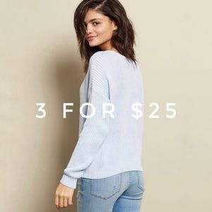 3 FOR $25 Garage boxy shaker sweater
